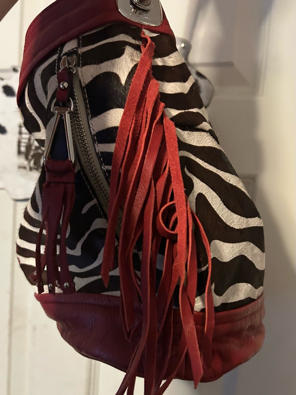 B. Markowsky, Zebra Print, Shoulder Bag - Picture 3 of 16
